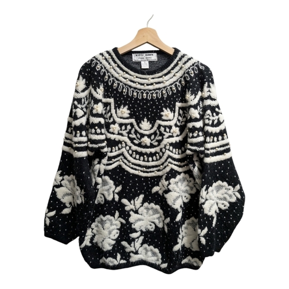 Kitty Hawk by Vivian Wang black white sweater pearls floral holiday vtg - Picture 1 of 6